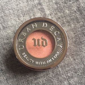Urban Decay Eyeshadow in Fireball